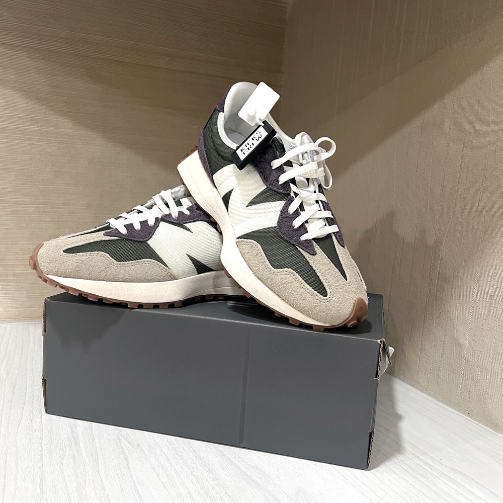 COPY - Brand: New Balance Size: 9 W / 7.5 M